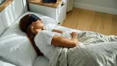 10 abitudini che ti impediscono di dormire profondamente: mettiti alla prova